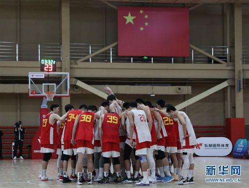 中国青年男篮对抗赛：国青U17战胜U18