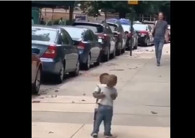 伊布为反种族歧视活动发声 晒黑人白人小孩相拥视频